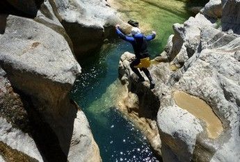 Descenso Barranco Oscuros de Balces